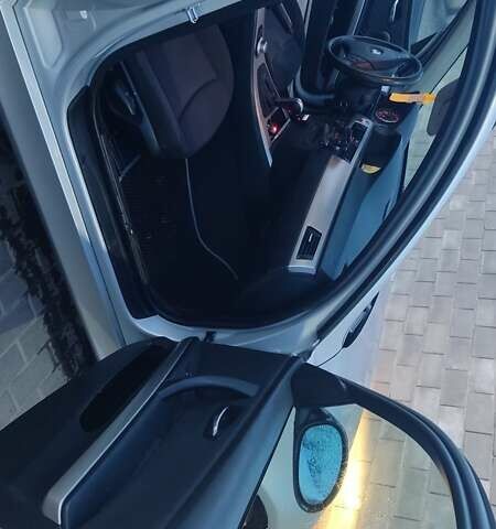 Серый БМВ 3 Серия, объемом двигателя 2 л и пробегом 263 тыс. км за 7200 $, фото 1 на Automoto.ua