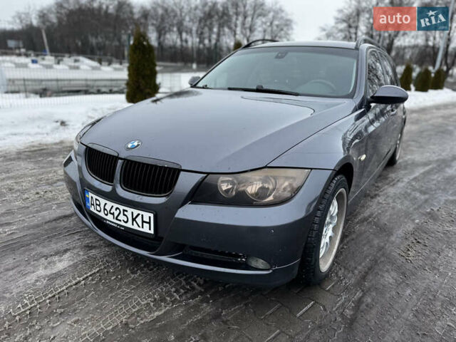 Серый БМВ 3 Серия, объемом двигателя 2 л и пробегом 320 тыс. км за 5500 $, фото 1 на Automoto.ua