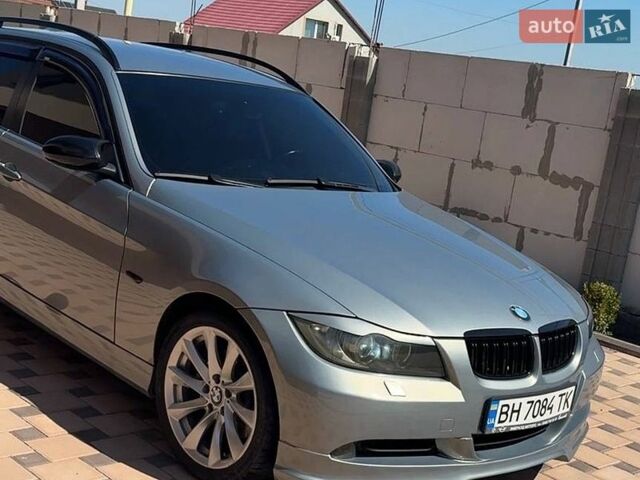 Серый БМВ 3 Серия, объемом двигателя 2 л и пробегом 416 тыс. км за 8900 $, фото 1 на Automoto.ua
