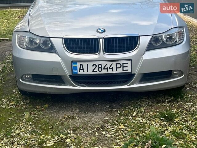 Серый БМВ 3 Серия, объемом двигателя 2 л и пробегом 315 тыс. км за 6400 $, фото 1 на Automoto.ua
