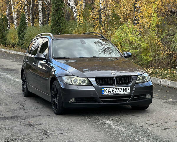 БМВ 3 Серия 2007 в Белой Церкве на Automoto.ua Серый БМВ 3 Серия, объемом двигателя 2.5 л и пробегом 275 тыс. км за 6900 $, фото 1 на Automoto.ua