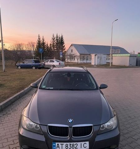 Серый БМВ 3 Серия, объемом двигателя 2 л и пробегом 343 тыс. км за 7200 $, фото 1 на Automoto.ua