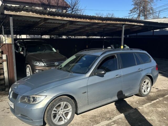 Сірий БМВ 3 Серія, об'ємом двигуна 2 л та пробігом 400 тис. км за 5950 $, фото 1 на Automoto.ua