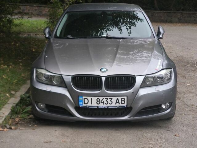 Серый БМВ 3 Серия, объемом двигателя 2 л и пробегом 332 тыс. км за 7499 $, фото 1 на Automoto.ua