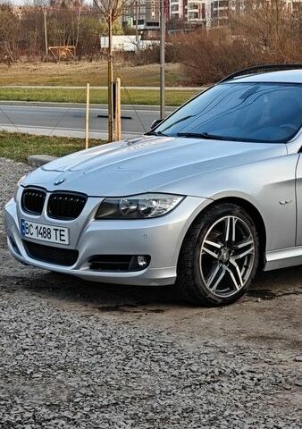 Серый БМВ 3 Серия, объемом двигателя 2 л и пробегом 306 тыс. км за 9900 $, фото 1 на Automoto.ua