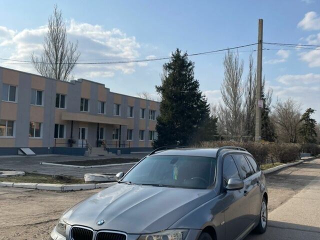 Серый БМВ 3 Серия, объемом двигателя 2 л и пробегом 275 тыс. км за 9099 $, фото 1 на Automoto.ua