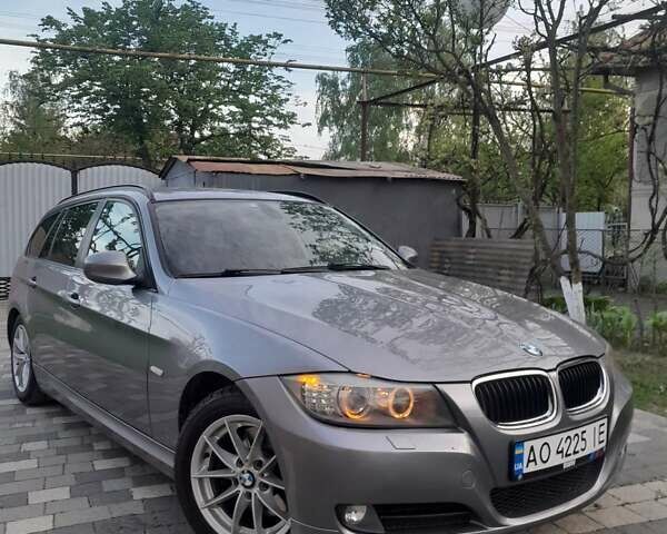Серый БМВ 3 Серия, объемом двигателя 2 л и пробегом 373 тыс. км за 9500 $, фото 1 на Automoto.ua