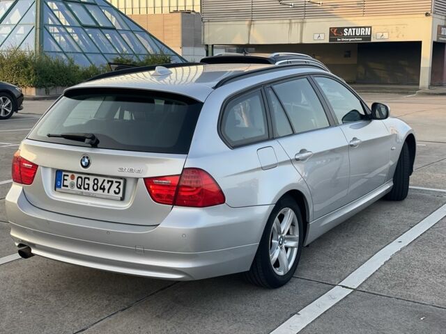 Серый БМВ 3 Серия, объемом двигателя 2 л и пробегом 255 тыс. км за 5969 $, фото 1 на Automoto.ua