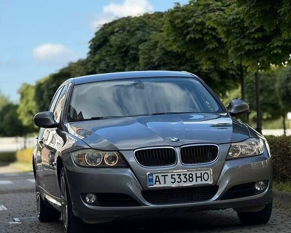 Серый БМВ 3 Серия, объемом двигателя 2 л и пробегом 267 тыс. км за 9900 $, фото 1 на Automoto.ua