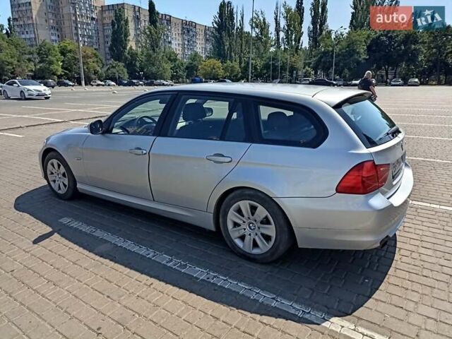 Сірий БМВ 3 Серія, об'ємом двигуна 2 л та пробігом 218 тис. км за 9999 $, фото 1 на Automoto.ua