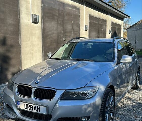 Серый БМВ 3 Серия, объемом двигателя 2 л и пробегом 299 тыс. км за 7499 $, фото 1 на Automoto.ua