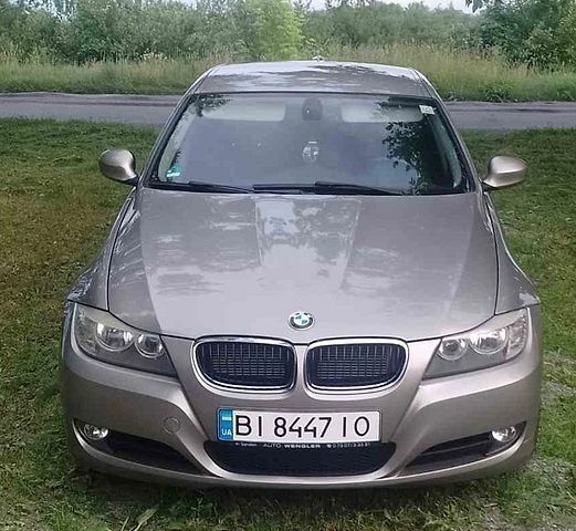 Серый БМВ 3 Серия, объемом двигателя 2 л и пробегом 260 тыс. км за 8300 $, фото 1 на Automoto.ua