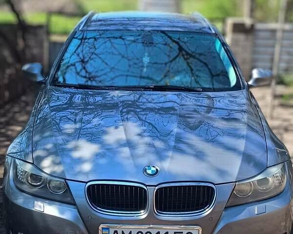 Сірий БМВ 3 Серія, об'ємом двигуна 2 л та пробігом 305 тис. км за 10500 $, фото 1 на Automoto.ua