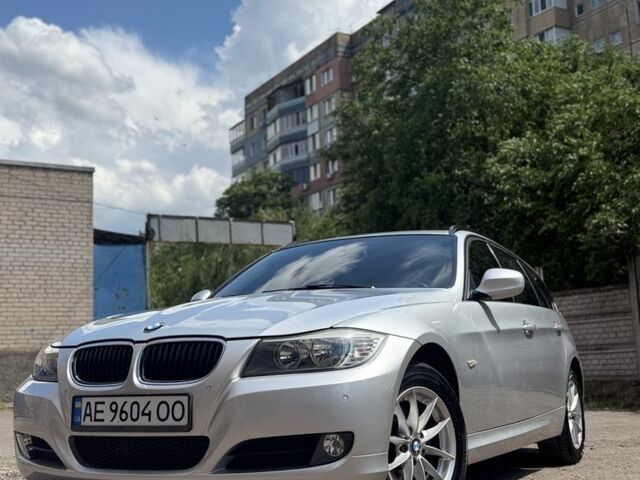 Сірий БМВ 3 Серія, об'ємом двигуна 2 л та пробігом 205 тис. км за 8950 $, фото 1 на Automoto.ua