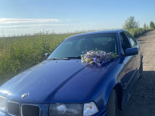 Синий БМВ 3 Серия, объемом двигателя 1.8 л и пробегом 352 тыс. км за 2000 $, фото 1 на Automoto.ua