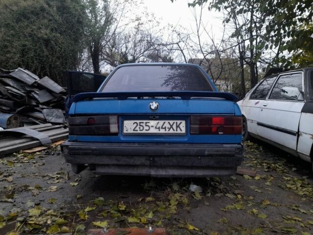Синій БМВ 3 Серія, об'ємом двигуна 1.6 л та пробігом 32 тис. км за 786 $, фото 1 на Automoto.ua
