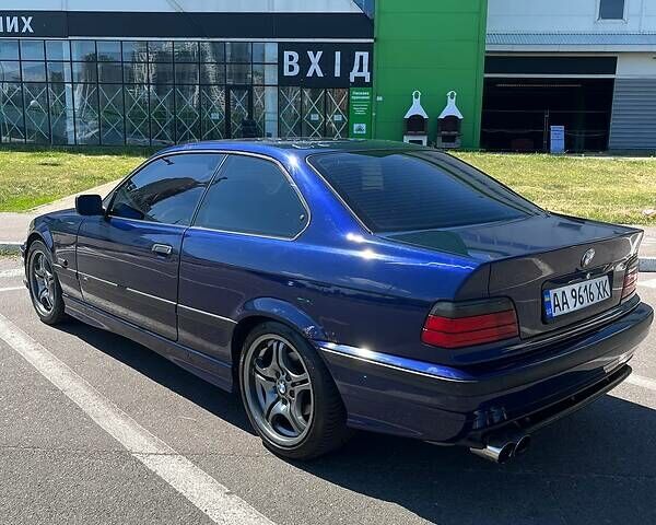 Синій БМВ 3 Серія, об'ємом двигуна 2 л та пробігом 375 тис. км за 2800 $, фото 1 на Automoto.ua