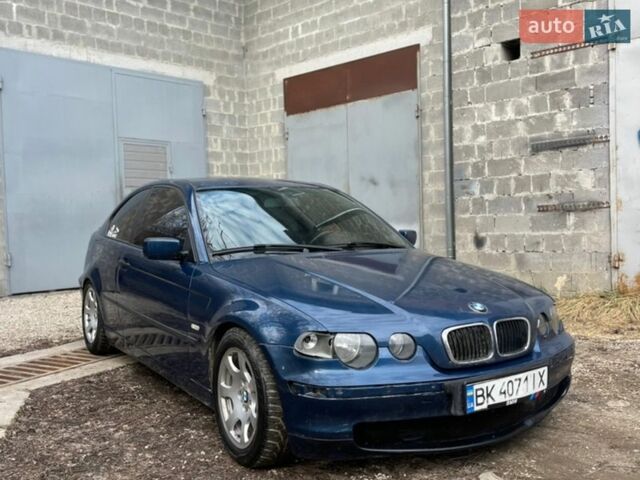 Синій БМВ 3 Серія, об'ємом двигуна 2 л та пробігом 250 тис. км за 2150 $, фото 1 на Automoto.ua