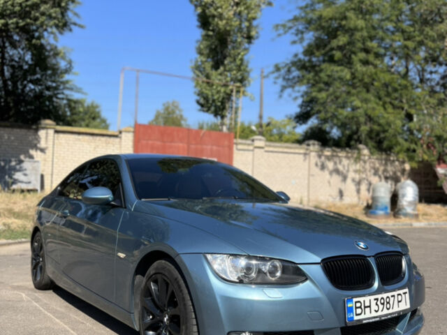 Синий БМВ 3 Серия, объемом двигателя 2 л и пробегом 124 тыс. км за 8500 $, фото 1 на Automoto.ua