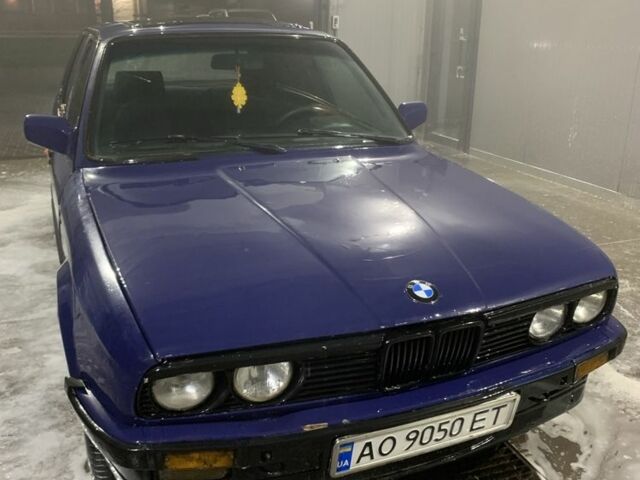 Синий БМВ 3 Серия, объемом двигателя 1.8 л и пробегом 1000 тыс. км за 1400 $, фото 1 на Automoto.ua