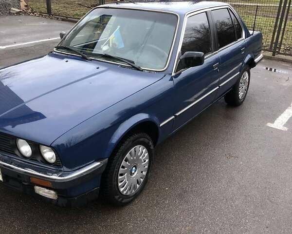 Синий БМВ 3 Серия, объемом двигателя 1.8 л и пробегом 395 тыс. км за 3828 $, фото 1 на Automoto.ua