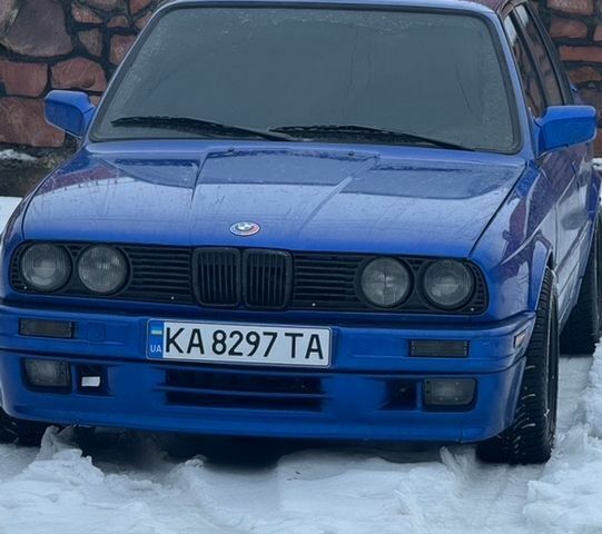 Синий БМВ 3 Серия, объемом двигателя 2 л и пробегом 423 тыс. км за 4500 $, фото 1 на Automoto.ua