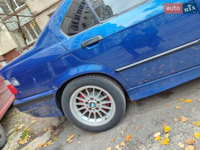 Синий БМВ 3 Серия, объемом двигателя 1.99 л и пробегом 334 тыс. км за 3700 $, фото 1 на Automoto.ua