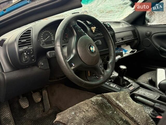 Синій БМВ 3 Серія, об'ємом двигуна 1.99 л та пробігом 260 тис. км за 1500 $, фото 1 на Automoto.ua