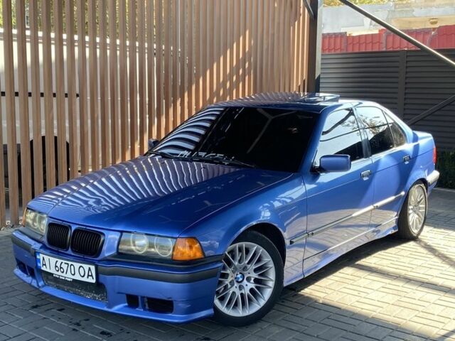 Синий БМВ 3 Серия, объемом двигателя 2.8 л и пробегом 512 тыс. км за 3000 $, фото 1 на Automoto.ua