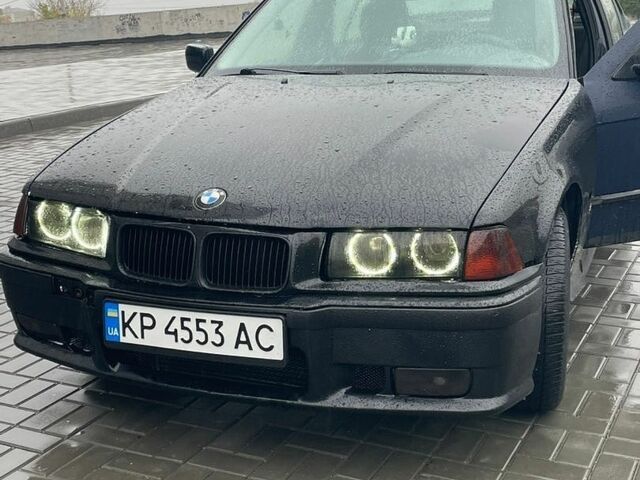 Синій БМВ 3 Серія, об'ємом двигуна 2.5 л та пробігом 420 тис. км за 2800 $, фото 1 на Automoto.ua