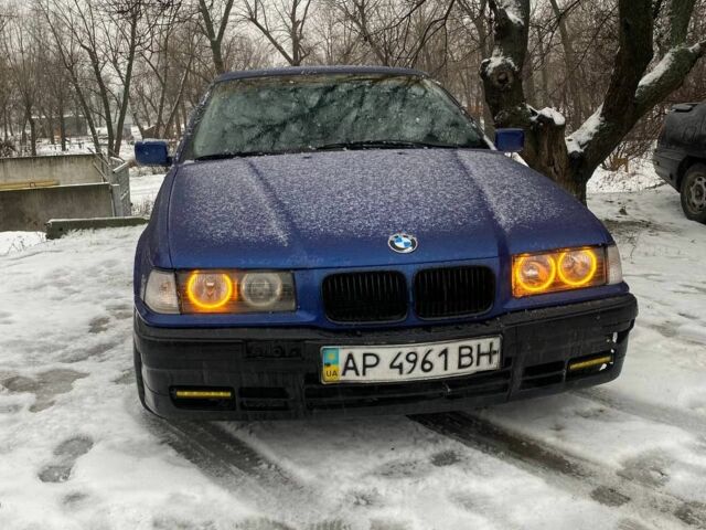 Синій БМВ 3 Серія, об'ємом двигуна 0 л та пробігом 300 тис. км за 1800 $, фото 1 на Automoto.ua
