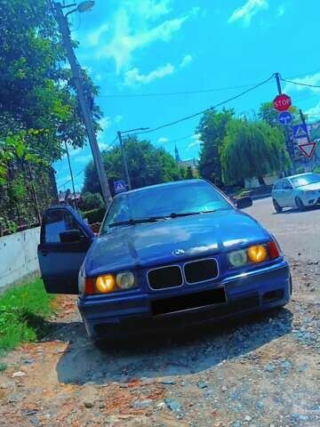 Синий БМВ 3 Серия, объемом двигателя 1.6 л и пробегом 495 тыс. км за 3700 $, фото 1 на Automoto.ua