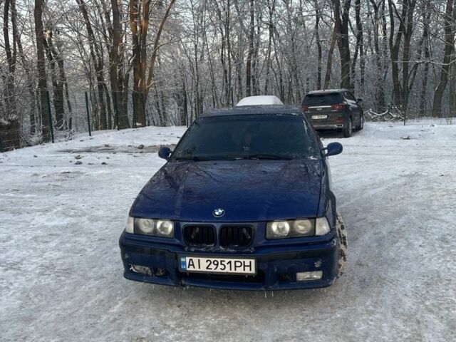 Синій БМВ 3 Серія, об'ємом двигуна 2.5 л та пробігом 333 тис. км за 2900 $, фото 1 на Automoto.ua