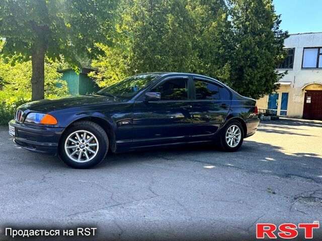 Синий БМВ 3 Серия, объемом двигателя 2 л и пробегом 450 тыс. км за 3600 $, фото 1 на Automoto.ua