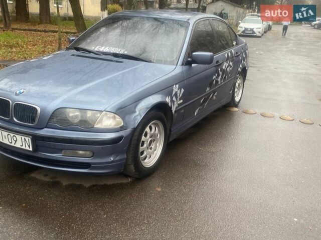 Синий БМВ 3 Серия, объемом двигателя 2 л и пробегом 460 тыс. км за 2000 $, фото 1 на Automoto.ua
