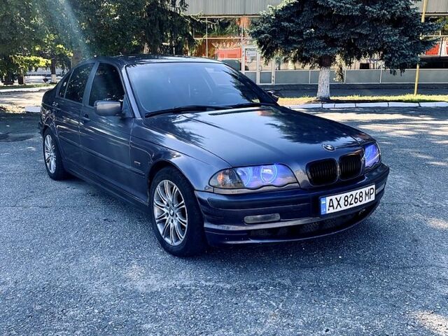 Синій БМВ 3 Серія, об'ємом двигуна 1.9 л та пробігом 202 тис. км за 3900 $, фото 1 на Automoto.ua