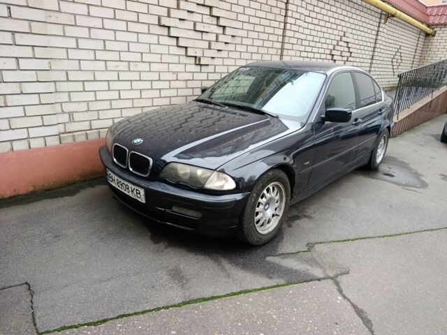 Синий БМВ 3 Серия, объемом двигателя 2.5 л и пробегом 323 тыс. км за 3000 $, фото 1 на Automoto.ua