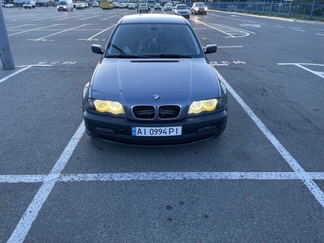 Синий БМВ 3 Серия, объемом двигателя 1.9 л и пробегом 240 тыс. км за 4200 $, фото 1 на Automoto.ua