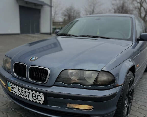 Синій БМВ 3 Серія, об'ємом двигуна 1.9 л та пробігом 317 тис. км за 2800 $, фото 1 на Automoto.ua