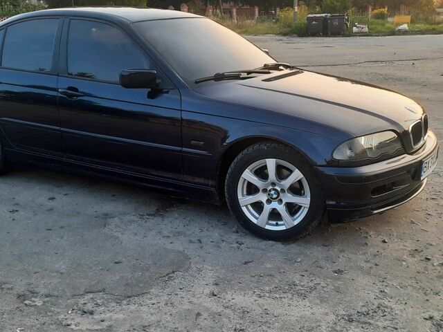 Синий БМВ 3 Серия, объемом двигателя 2 л и пробегом 430 тыс. км за 4200 $, фото 1 на Automoto.ua