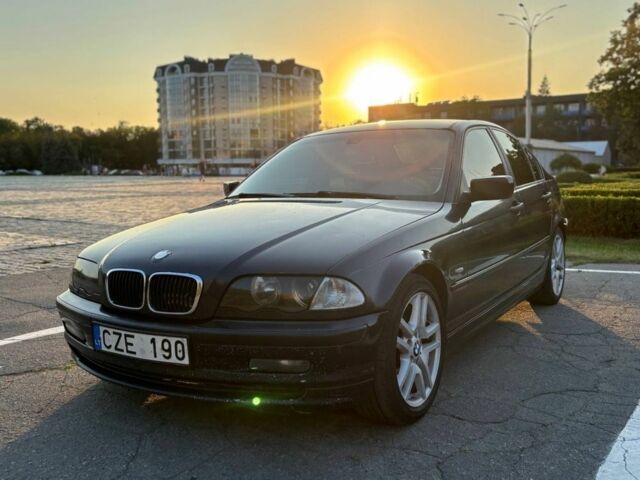 Синий БМВ 3 Серия, объемом двигателя 1.9 л и пробегом 400 тыс. км за 2800 $, фото 1 на Automoto.ua