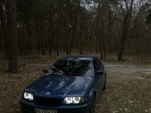 Синий БМВ 3 Серия, объемом двигателя 2.2 л и пробегом 280 тыс. км за 2799 $, фото 1 на Automoto.ua