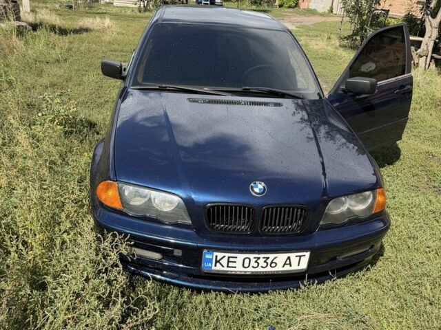 Синій БМВ 3 Серія, об'ємом двигуна 2.9 л та пробігом 400 тис. км за 4699 $, фото 1 на Automoto.ua