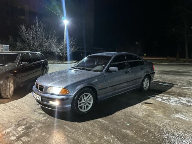 Синій БМВ 3 Серія, об'ємом двигуна 1.9 л та пробігом 330 тис. км за 3999 $, фото 1 на Automoto.ua