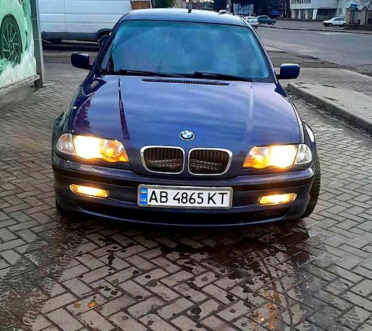 Синий БМВ 3 Серия, объемом двигателя 1.9 л и пробегом 250 тыс. км за 4300 $, фото 1 на Automoto.ua