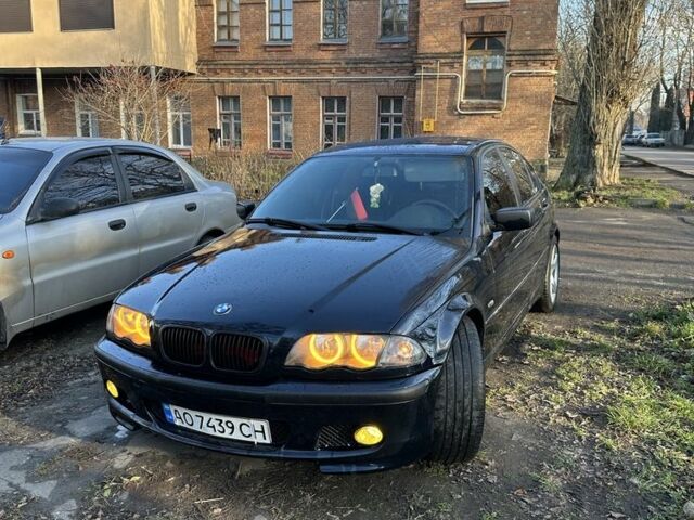 Синий БМВ 3 Серия, объемом двигателя 2 л и пробегом 300 тыс. км за 4200 $, фото 1 на Automoto.ua