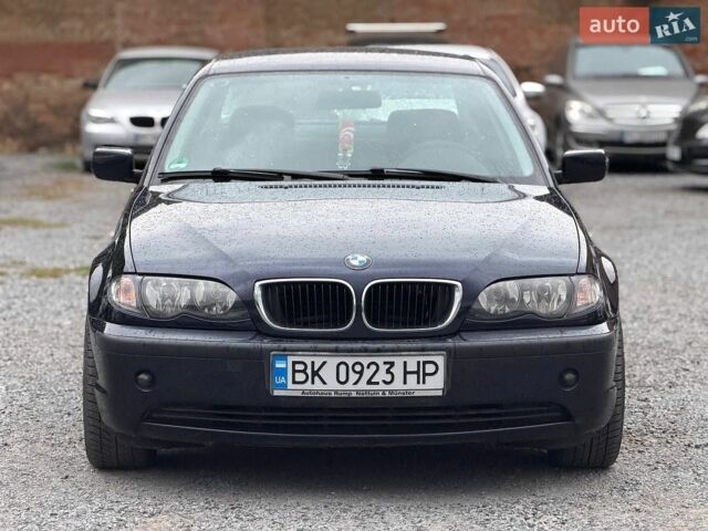 Синий БМВ 3 Серия, объемом двигателя 1.8 л и пробегом 225 тыс. км за 5000 $, фото 1 на Automoto.ua