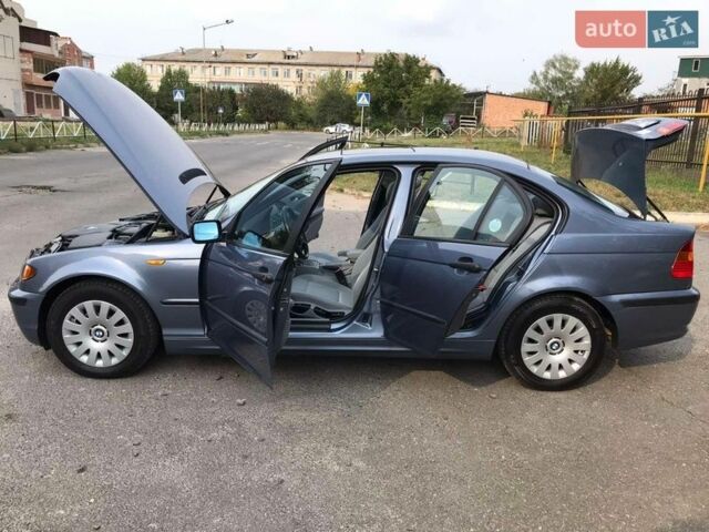 Синий БМВ 3 Серия, объемом двигателя 1.8 л и пробегом 277 тыс. км за 4900 $, фото 1 на Automoto.ua