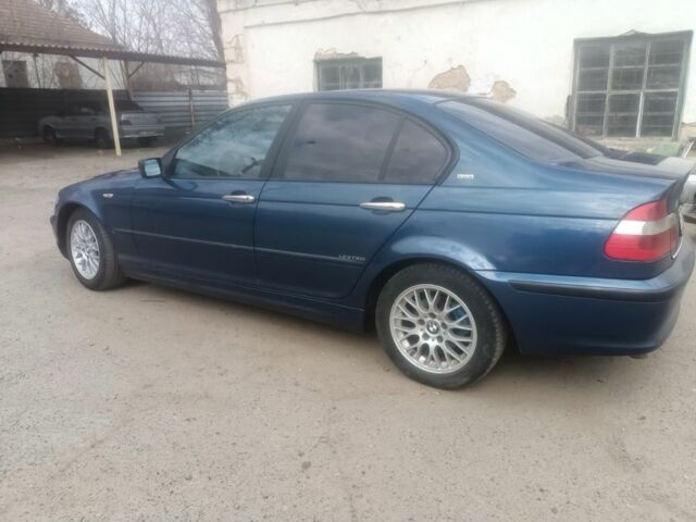 Синій БМВ 3 Серія, об'ємом двигуна 2 л та пробігом 250 тис. км за 4900 $, фото 1 на Automoto.ua