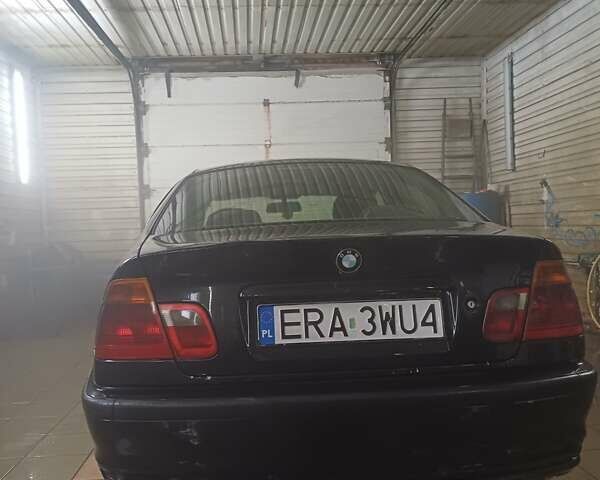 Синий БМВ 3 Серия, объемом двигателя 2 л и пробегом 328 тыс. км за 3000 $, фото 1 на Automoto.ua